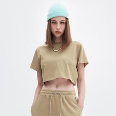 Короткая футболка с круглым воротником Shein