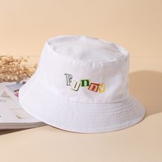 Шляпа с текстовым принтом Shein