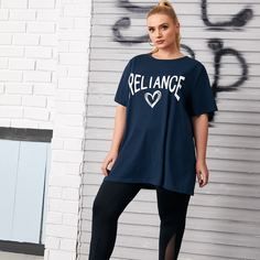 Футболка с текстовым принтом и леггинсы с сетчатой вставкой размера плюс Shein