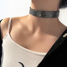 Чокер со стразами Shein