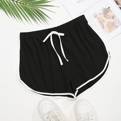 Контрастная отделка Спортивный Шорты Shein