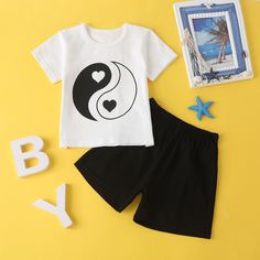 Шорты и футболка с принтом "инь и ян" для мальчиков Shein