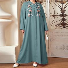 Платье размера плюс с капюшоном и цветочной вышивкой Shein