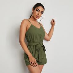 Однотонный комбинезон на бретельках с поясом Shein