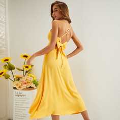 Платье на бретельках с открытой спиной Shein