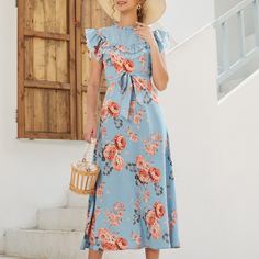 Платье с цветочным принтом Shein
