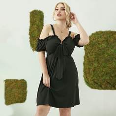 Платье размера плюс с вырезами на плечах Shein