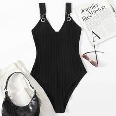 Однотонное трикотажное боди на бретелях Shein