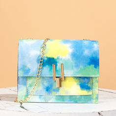 На цепочке тай дай Стильный Сумка через плечо Shein