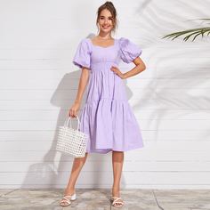 Однотонное платье с оригинальным рукавом Shein