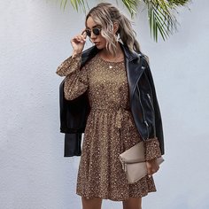 Расклешенное платье с принтом и поясом Shein
