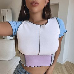 Контрастная кроп-футболка с волнистым краем Shein