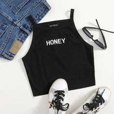 Топ на подтяжках с буквенным принтом Shein