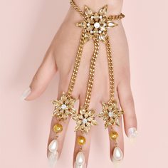 Браслет со стразами Shein