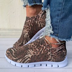 Кроссовки с леопардовым узором Shein