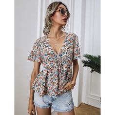 Блуза с цветочным принтом Shein