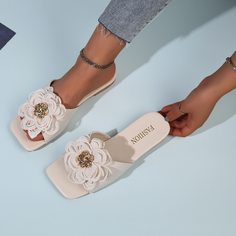 Сандалии/босоножки Shein