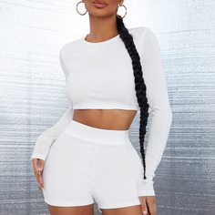 Однотонная короткая футболка и шорты Shein