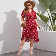 Платье размера плюс в горошек Shein