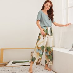 Пижама с узлом и цветочным принтом Shein