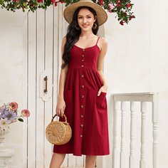 Платье на бретелях с карманом и складкой Shein