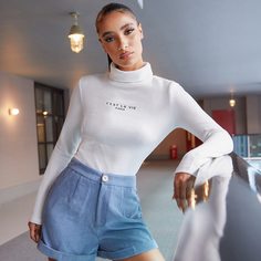 Футболка с текстовой вышивкой Shein