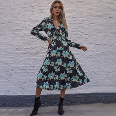 С батом перед Цветочный принт Бохо Платья Shein