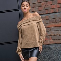 Трикотажный пуловер с открытыми плечами Shein
