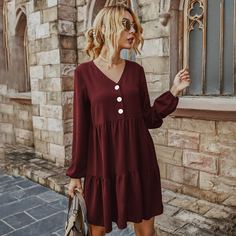 Однотонное платье с пуговицами Shein