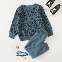 Свитшот с принтом и спортивные шорты для мальчиков Shein