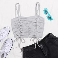 Короткий топ со складками на подтяжках и кулиской Shein