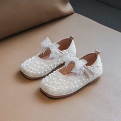 Балетки со стразами и искусственными жемчугами Shein
