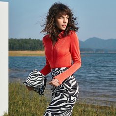Футболка с пуговицами Shein