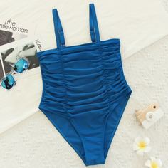 Слитный купальник со сборкой Shein