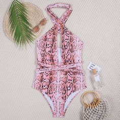 Слитный купальник со змеиным принтом Shein