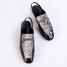 Балетки со змеиным принтом и стразами Shein