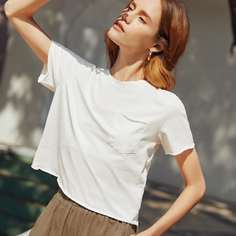 Короткая футболка с карманом Shein