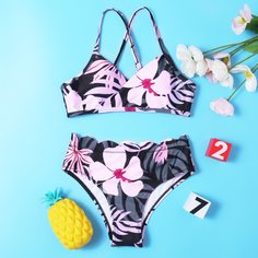 крест на крест Цветочный Бохо Купальники для девочек Shein