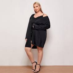 Однотонный топ, шорты и халат с поясом размера плюс Shein