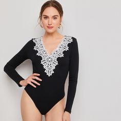 Трикотажное боди с v-образным вырезом Shein