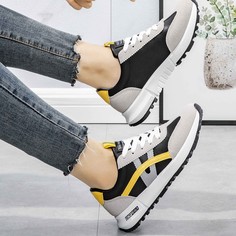 на шнурках буква Спортивный Кроссовки Shein