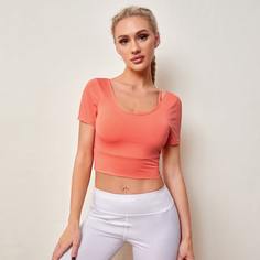 Короткая спортивная футболка с u-образной спиной Shein