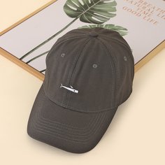 Бейсболка с вышивкой Shein