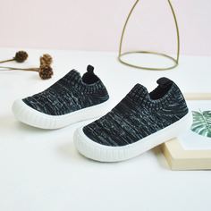 Кроссовки для мальчиков Shein