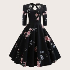 Расклешенное платье размера плюс с цветочным принтом Shein