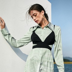 Короткий кружевной топ на бретелях сзади Shein