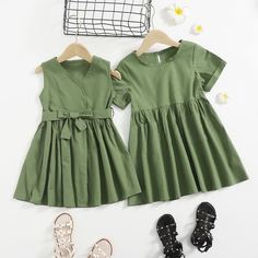 с поясом Одноцветный Повседневный Платья для девочек Shein