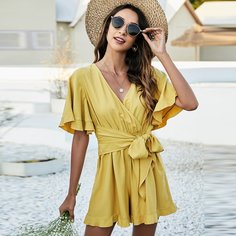Комбинезон с поясом и оборками Shein