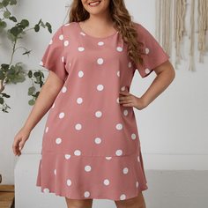 Платье размера плюс в горошек Shein