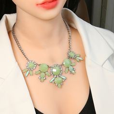 Ожерелье со стразами Shein